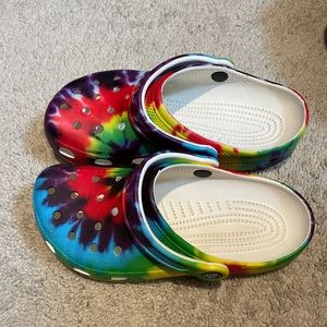 Classic Tie-Dye Graphic Crocs